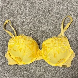 Adore Me Sunny Yellow Lace Bra